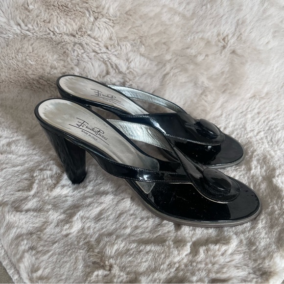 Emilio Pucci Patent Leather Thong Heels - Picture 2 of 11